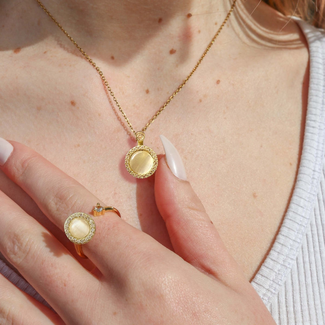 Olivia Necklace Set