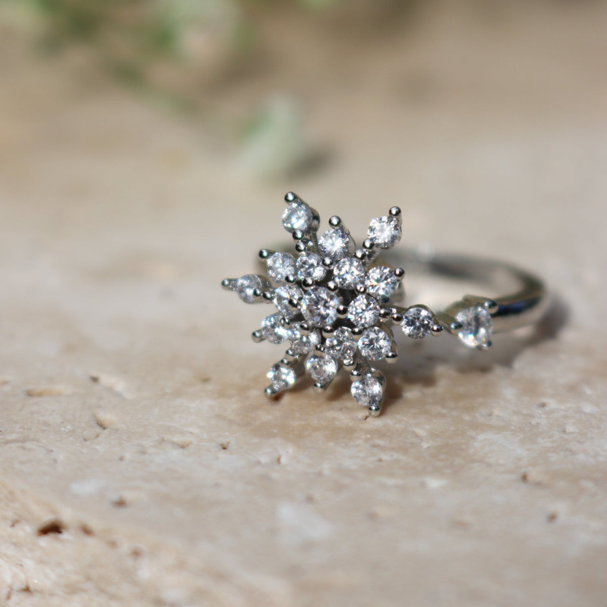 CHLOE -  Crystal Flower Spinner Ring
