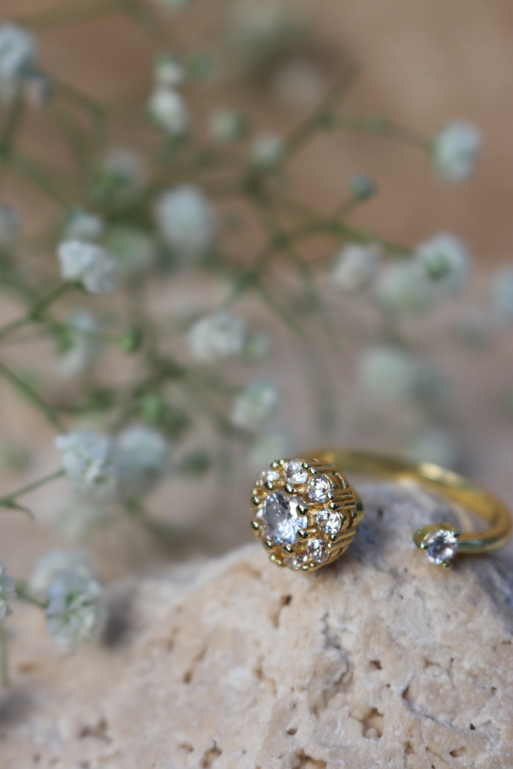 ZEENA - Crystal Club Spinner Ring