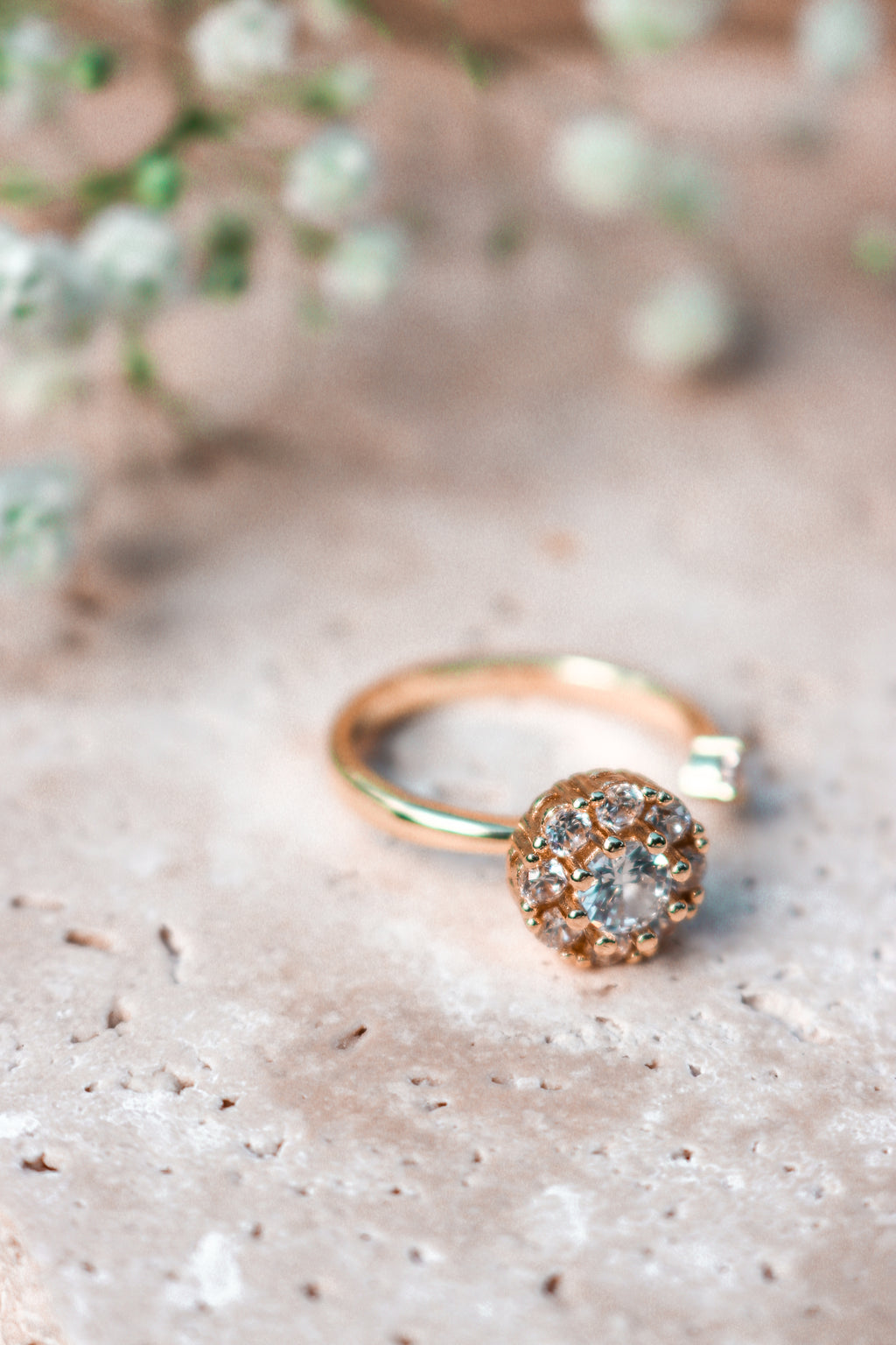 ZEENA - Crystal Club Spinner Ring