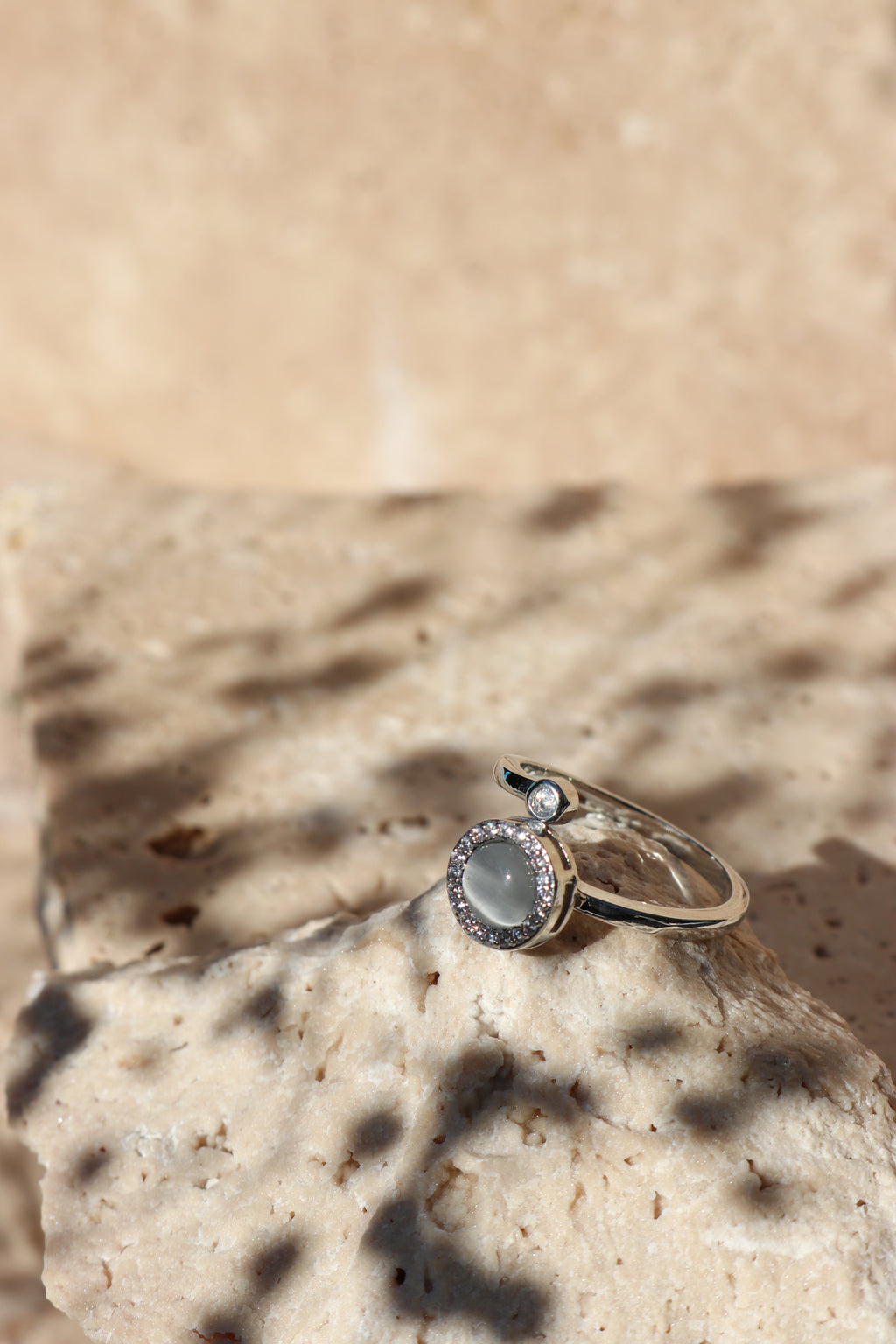 OLIVIA - Opal Spinner Ring