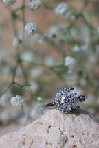 MASHA - Daisy Moon Spinner Ring