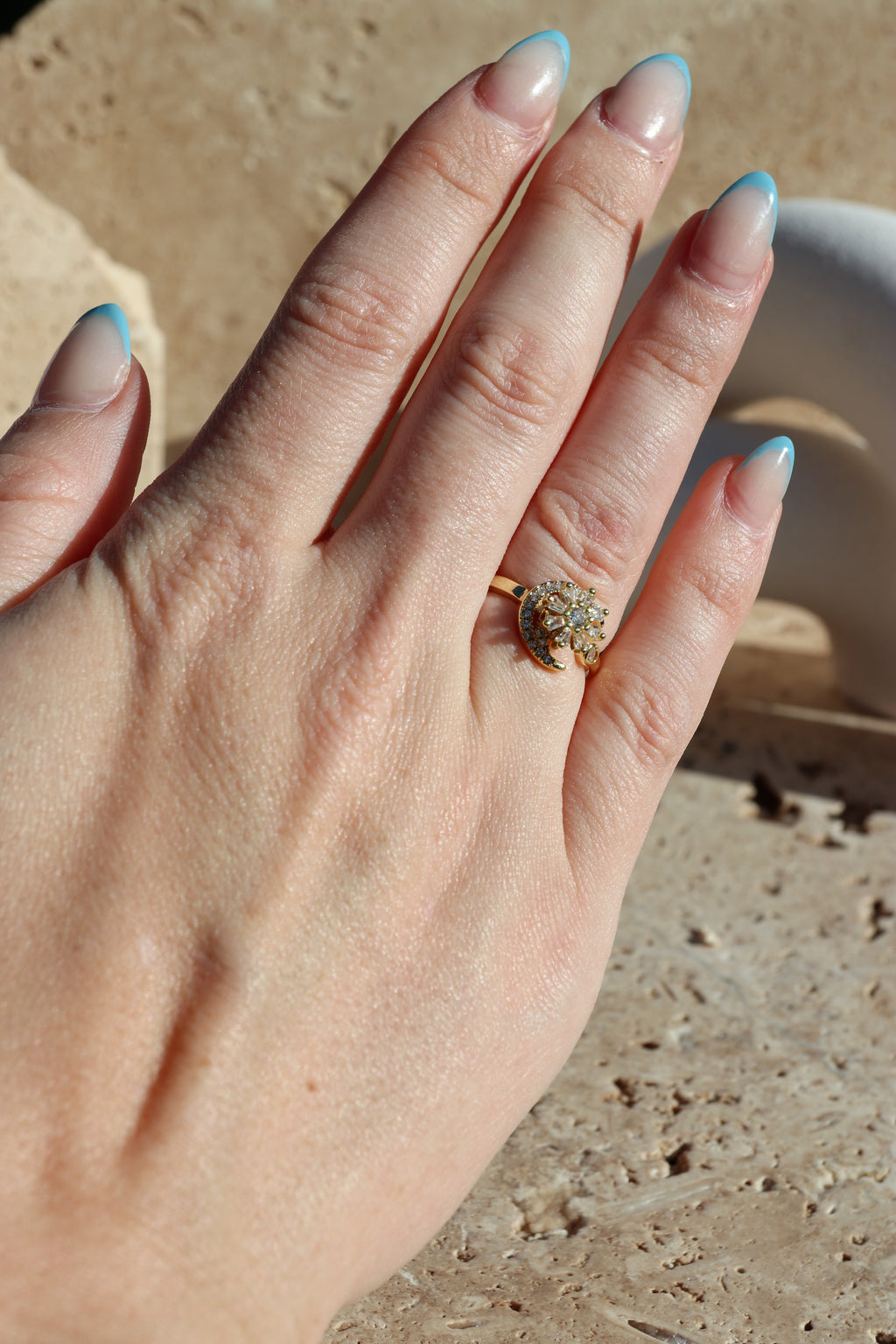 MASHA - Daisy Moon Spinner Ring