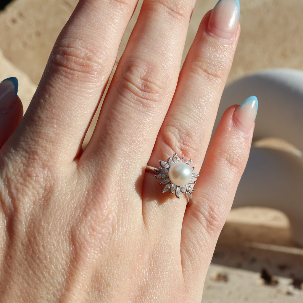 925 Sterling Silver Floral Pearl Spinner Ring