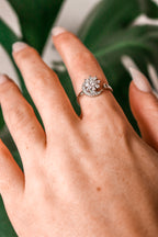 MASHA - Daisy Moon Spinner Ring