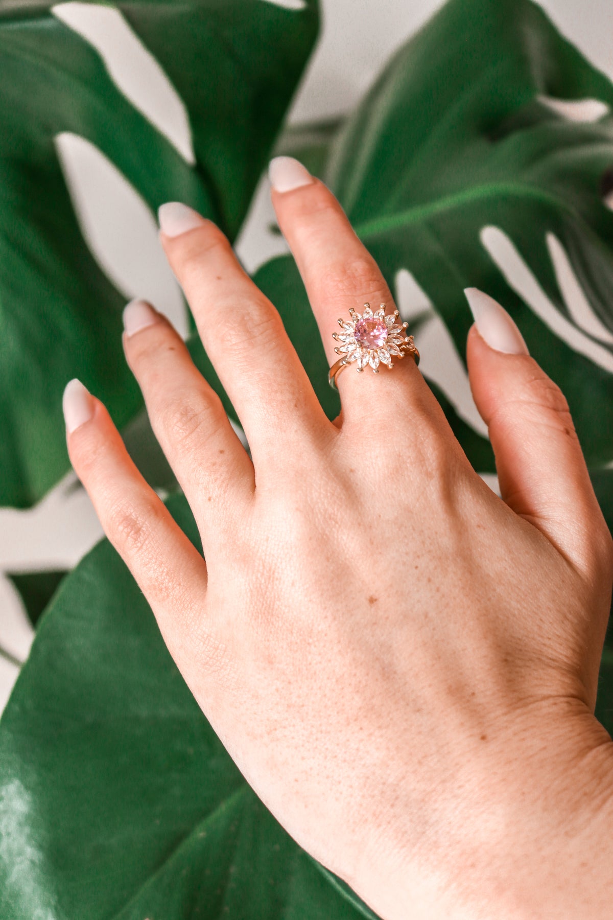 RACHEL - Radiant Sunflower Spinner Ring