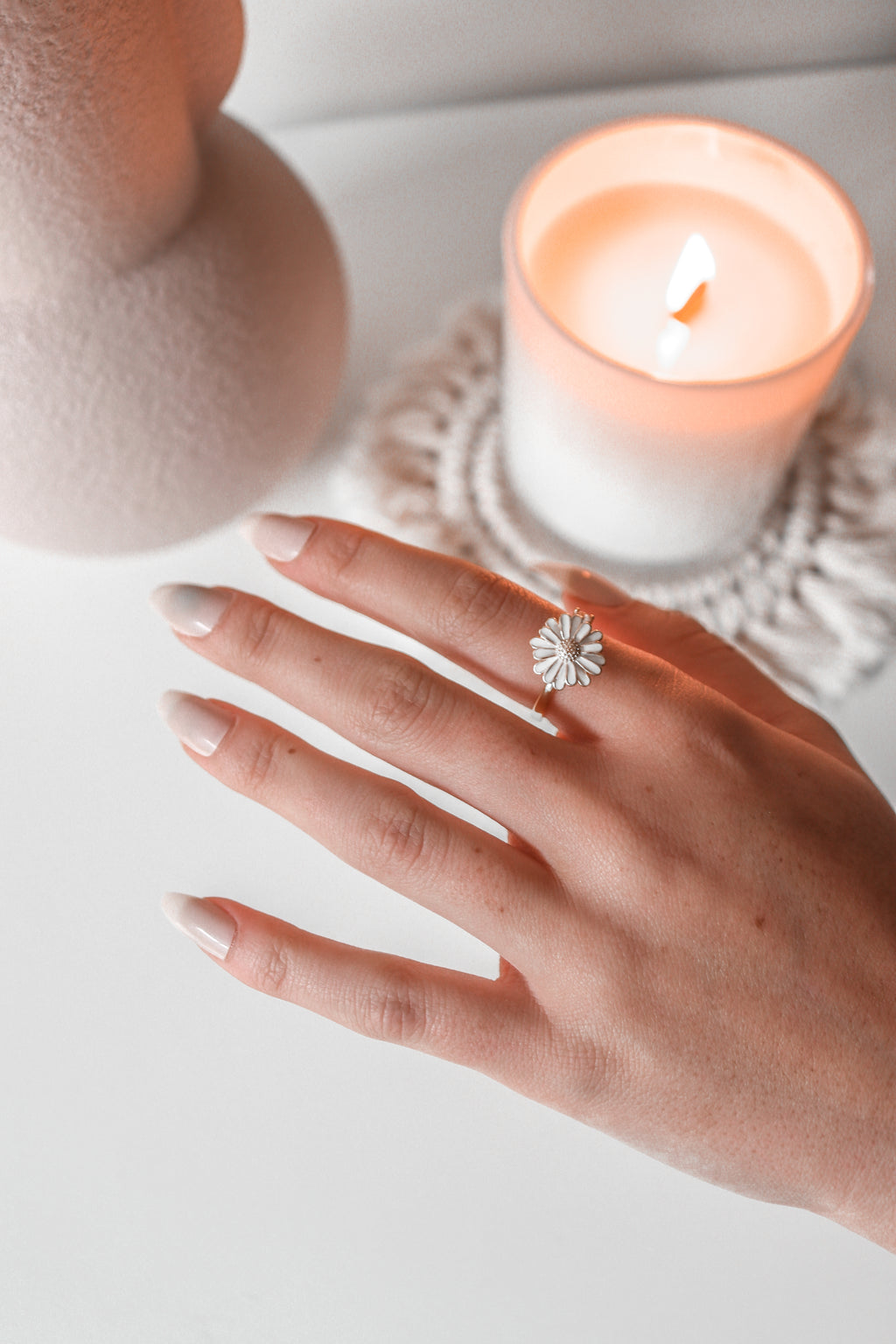 DAISY - White Daisy Dreams Spinner Ring
