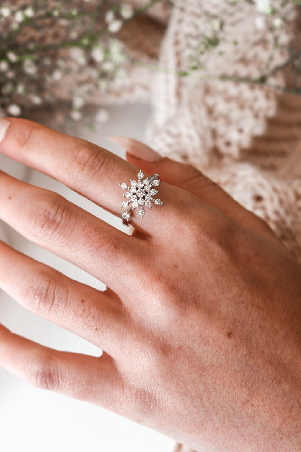 CHLOE -  Crystal Flower Spinner Ring