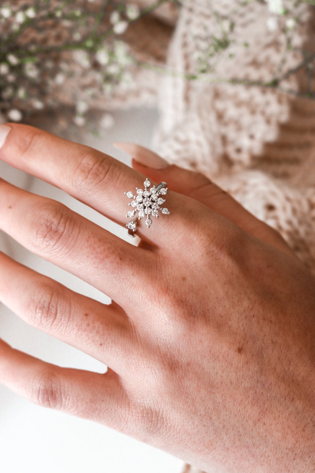 CHLOE -  Crystal Flower Spinner Ring