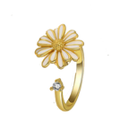 DAISY - White Daisy Dreams Spinner Ring